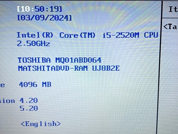 SMG33478相 東芝 ノートPC PR73127ESGRE Core i5-2520M メモリ4GB HDD640GB 直接お渡し歓迎_画像2
