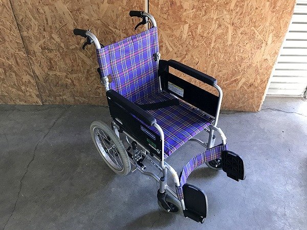 BYG32762大 カワムラサイクル 介護用車椅子 KAJ302SB 2016年製 直接お渡し歓迎の画像2