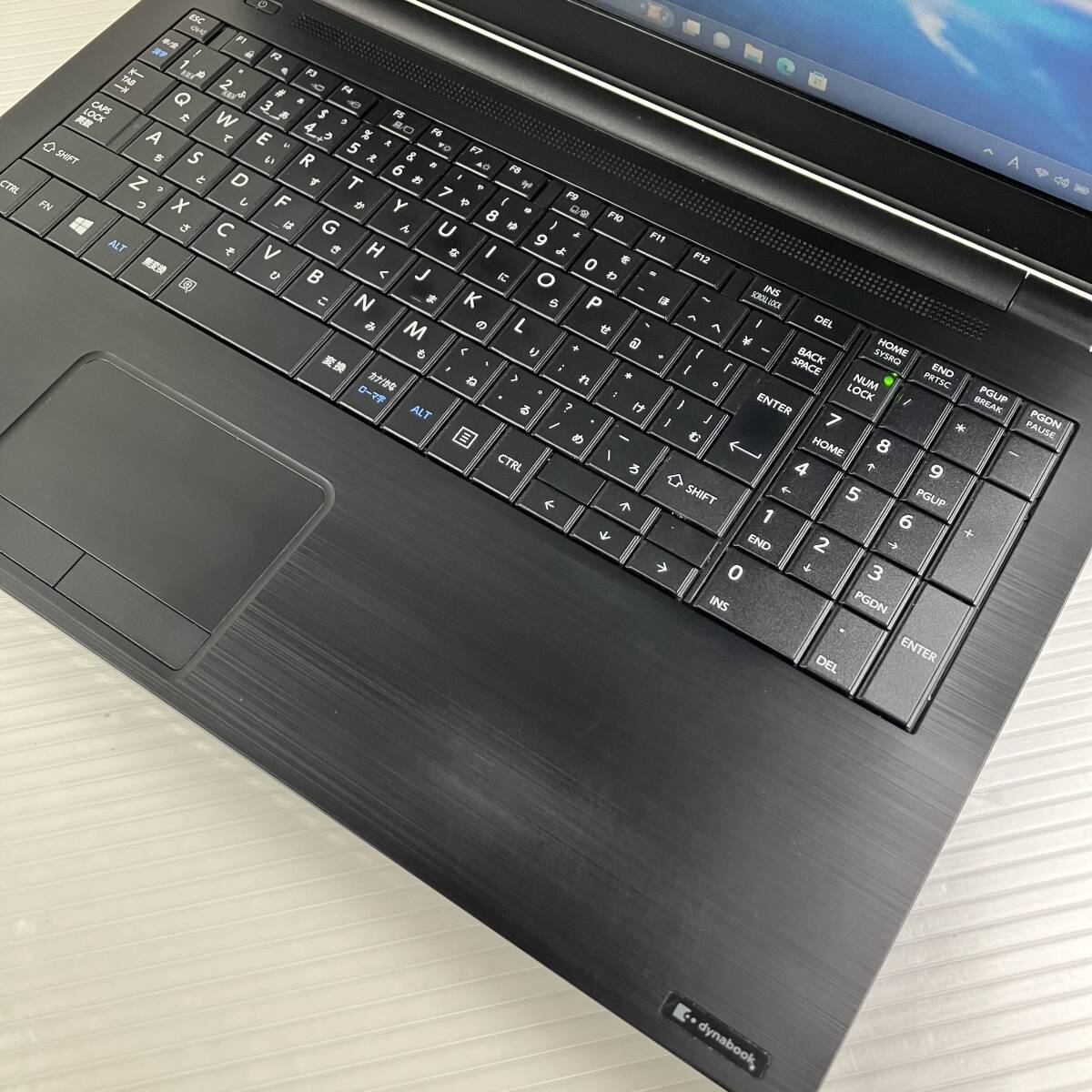 【(Windows11Pro*第8世代i7)】メモリ16GB,爆速SSD*Core i7-8650U*Office2021/Bluetooth/USB3.0/バッテリー交換済/人気東芝ノートパソコン_画像4