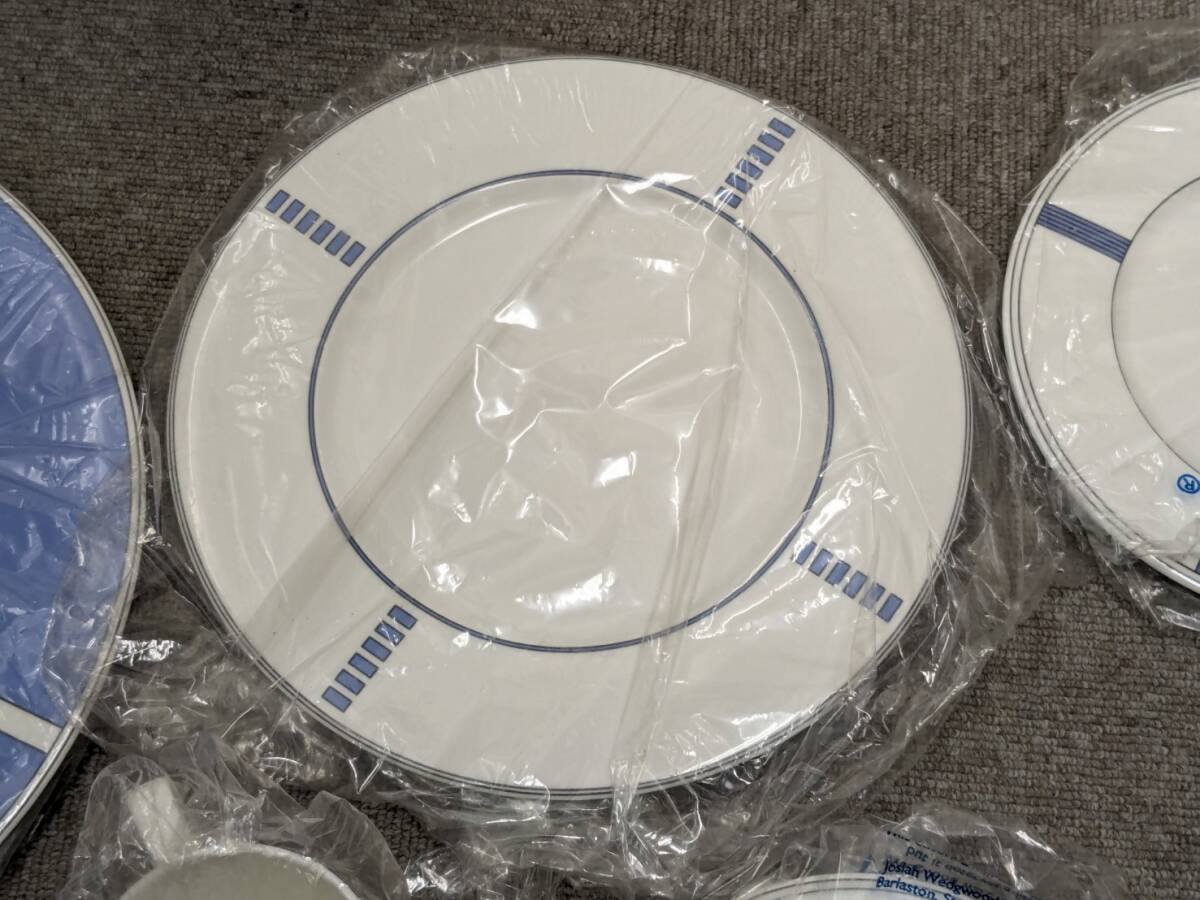 【RG-1409】【1円～】WEDGWOOD ギフトセット ウェッジウッド 写真3枚目が4セット 食器 洋食器 皿 カップ 未使用に近い 保管品 現状品の画像4