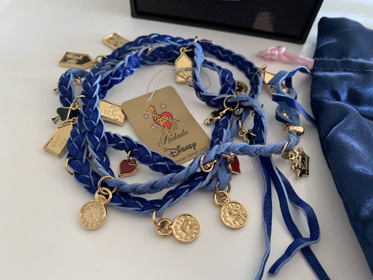 未使用 Disney Couture ◆Charm Bracelets 不思議の国のアリス ブレスレット トランプ　ディズニー　レザー　本革　ネックレス チョーカー_画像2