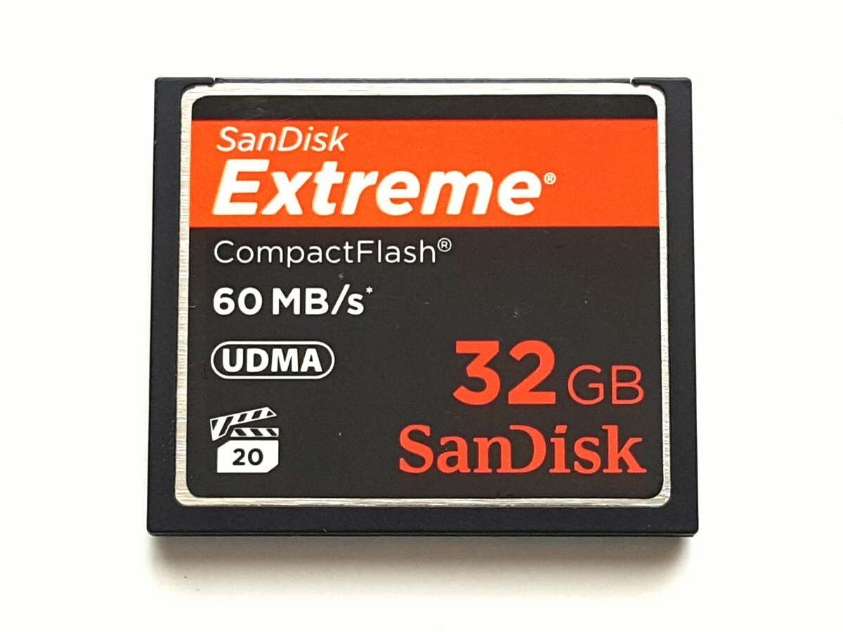 ☆美品☆ CFカード 32GB 400x サンディスク エクストリー厶 SanDisk Extreme コンパクトフラッシュ CompactFlash Card_画像1