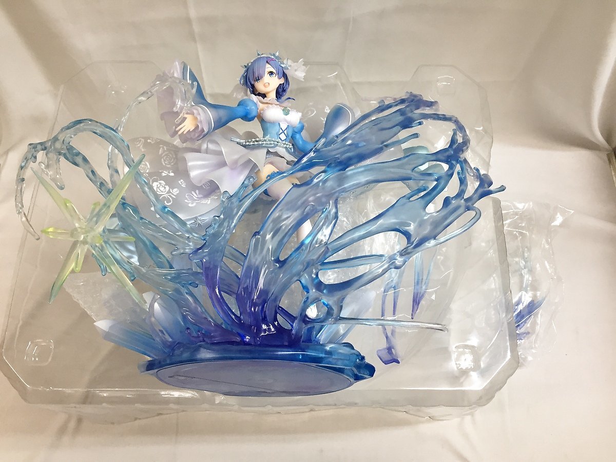 ♪レム -Crystal Dress Ver- 1/7 PVC製塗装済み完成品 Re：ゼロから始める異世界生活＊同梱不可_画像4