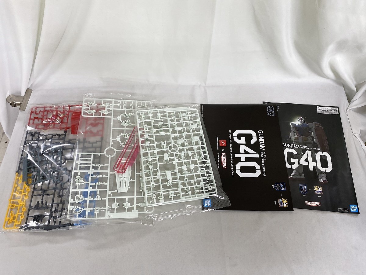 【未開封】1/144 HG ガンダムG40 Industrial Design Ver.　（ブックレット付）_画像3