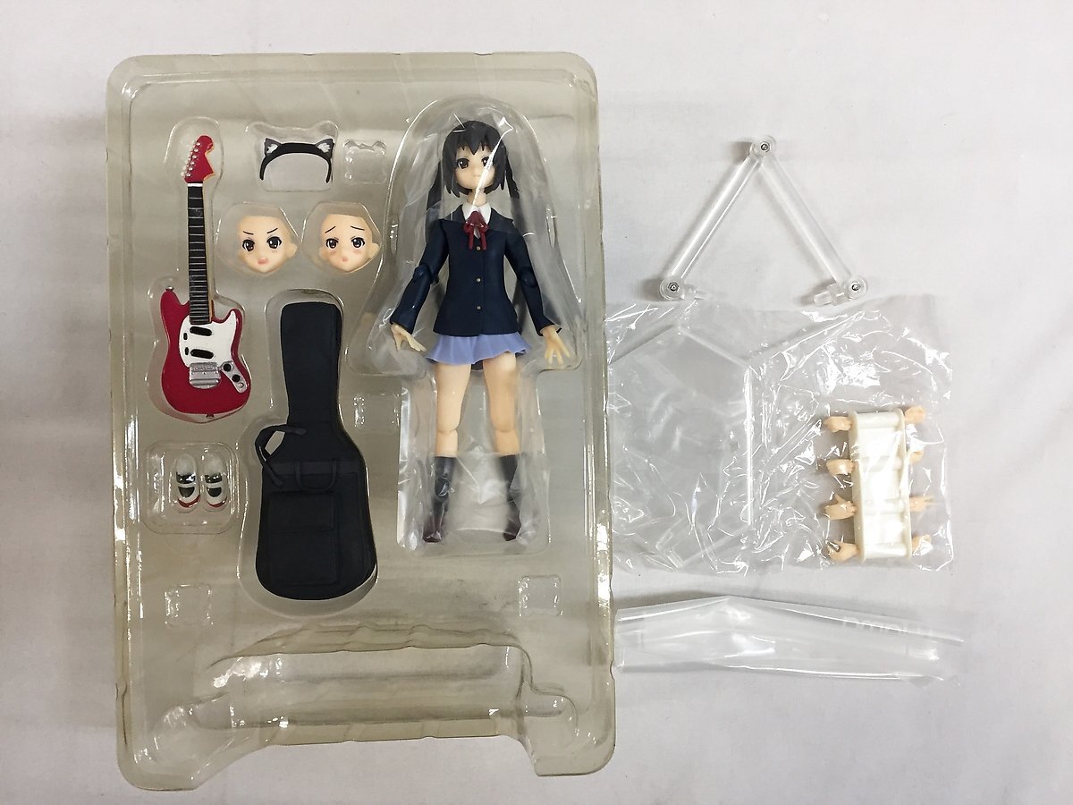 【1円～】figma 061 けいおん！ 中野梓 制服ver．_画像4