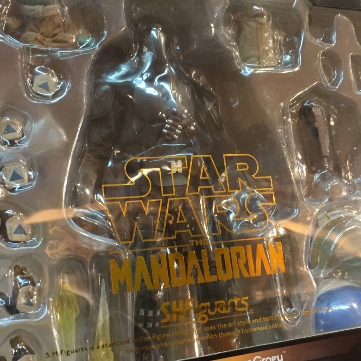 tu065 【未開封】 S.H.Figuarts マンダロリアン＆グローグー STAR WARS：The Mandalorian _画像6