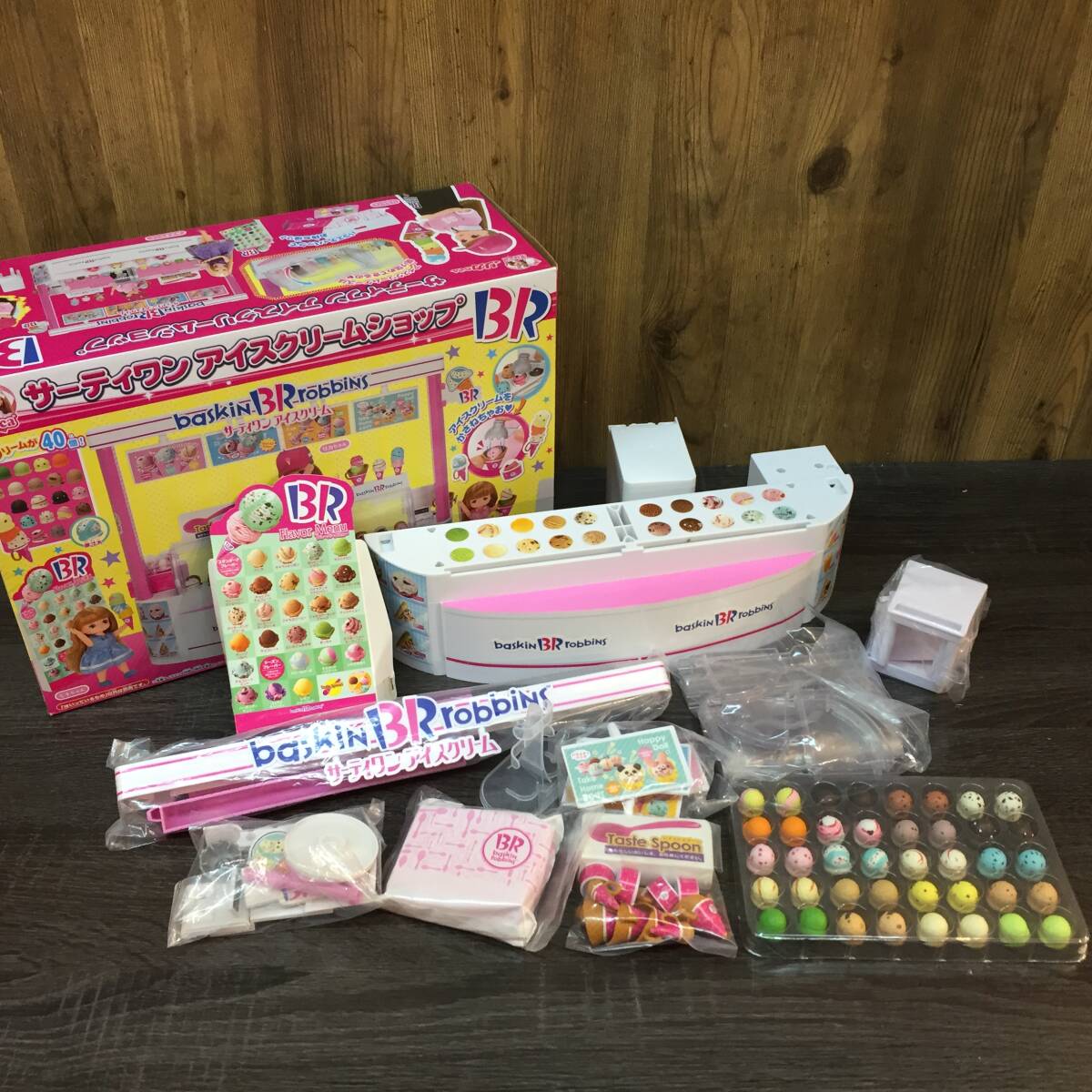 tu069 タカラトミー Lica リカちゃん サーティーワンアイス tu069 タカラトミー Lica リカちゃん サーティーワンアイス