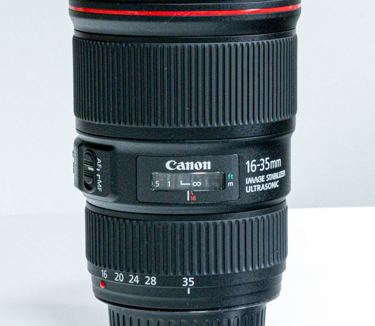 ■極上美品■キヤノン Canon EF 16-35mm F4L IS USM ズームレンズ 超広角 送料無料！_画像3