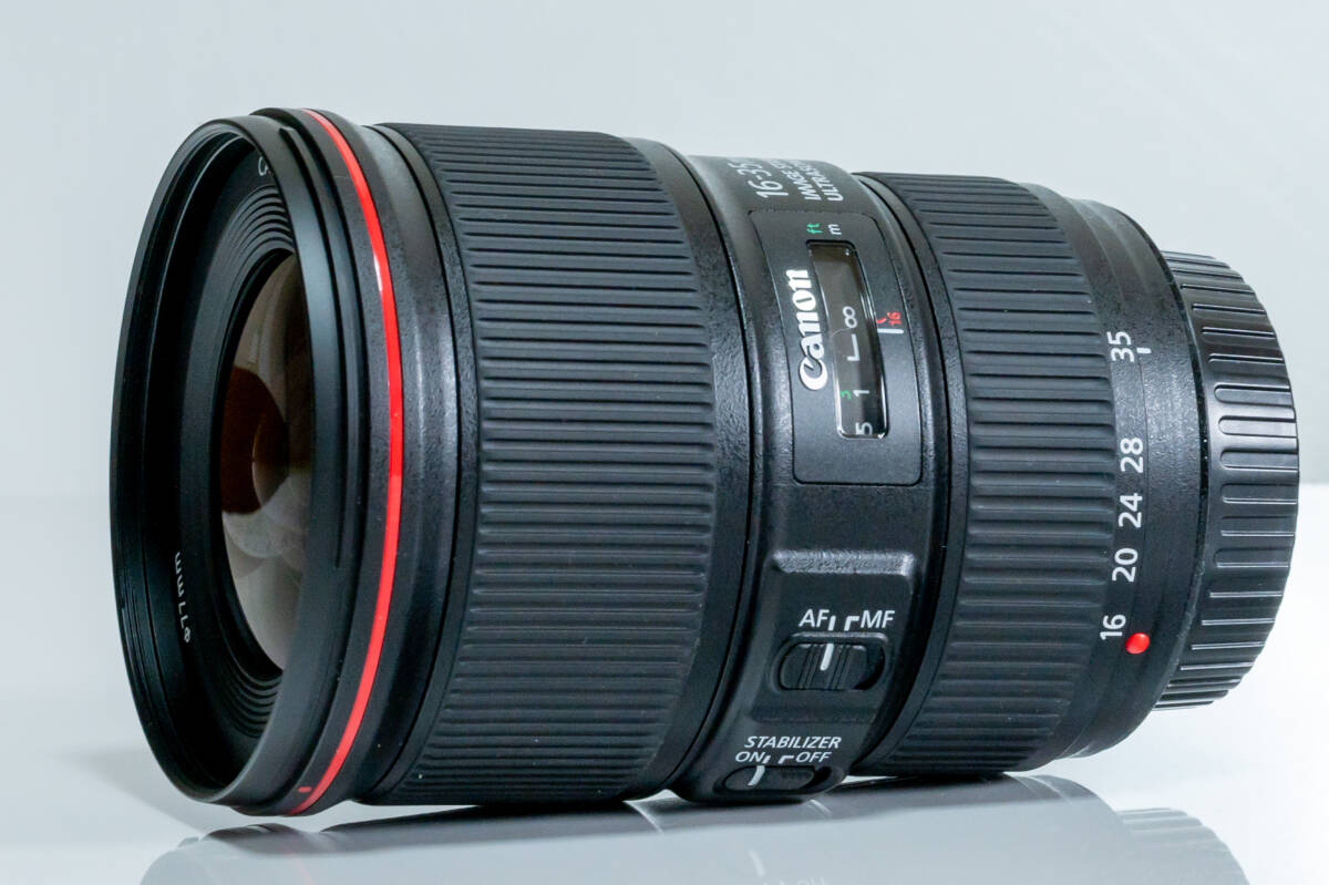 ■極上美品■キヤノン Canon EF 16-35mm F4L IS USM ズームレンズ 超広角 送料無料！_画像7