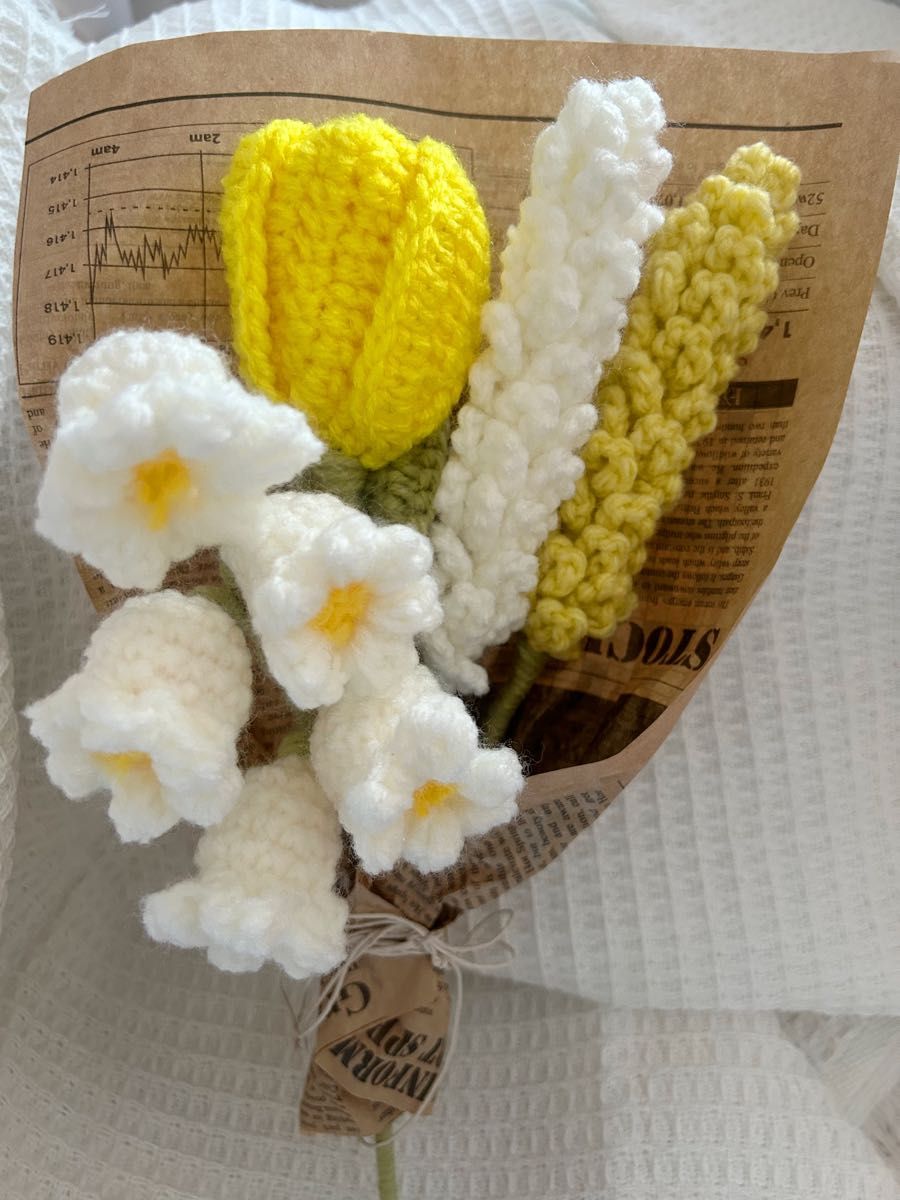 毛糸で編んだお花 ハンドメイド