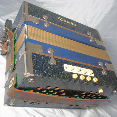 TOMBO アコーディオン ハードケース付き 25鍵盤 ピアノアコーディオン トンボ 楽器/100サイズの画像4
