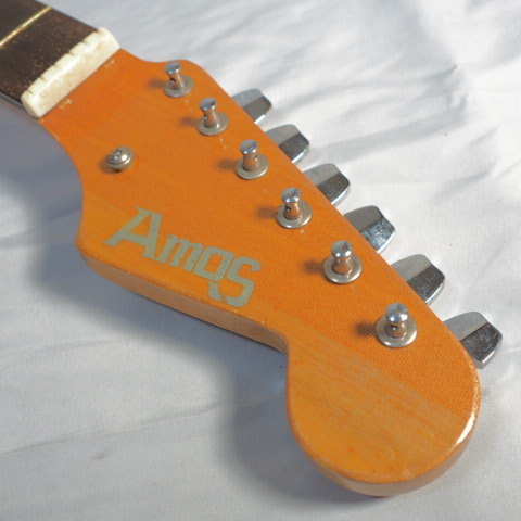 Amos ストラトタイプ エレキギター ブラック パーツ取り 楽器/160サイズの画像4