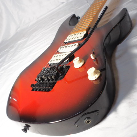 YAMAHA 621DM エレキギター ケース付き スキャロップ加工 HSH 楽器/160サイズの画像10
