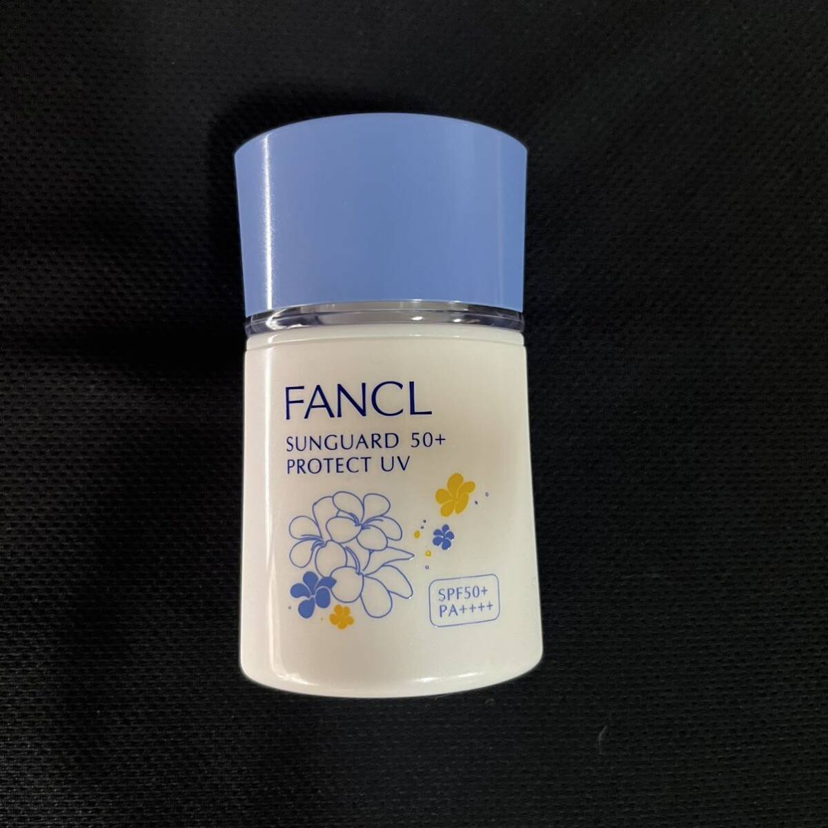 新品★FANCL ファンケル★サンガード 50+ｃ プロテクトＵＶ (日やけ止め用ミルク）★ミニサイズ 30ml 限定品_画像1