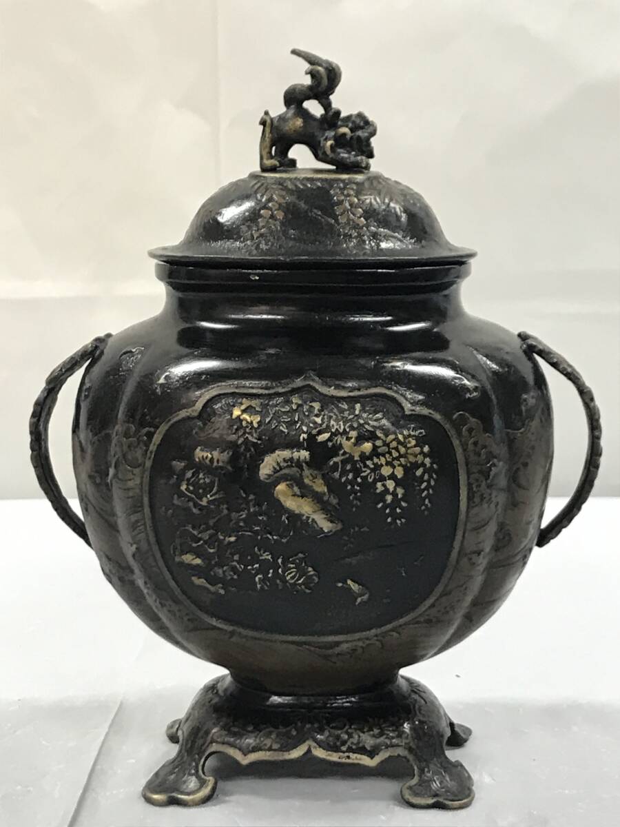 香炉 獅子蓋 山水図 人物図 金属工芸 香道具 鉄製 銅製 鋳銅製 伝統工芸品 美術品 時代物 レトロ アンティーク 趣味 コレクター _画像2