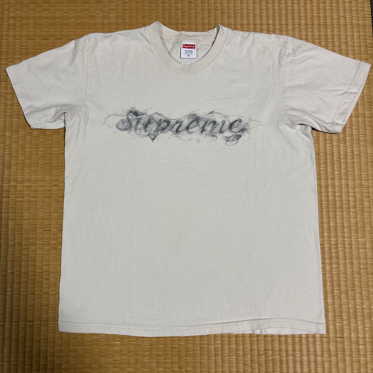 Supreme スモーク ロゴ Tシャツ Mアイボリー レア Tee_画像1
