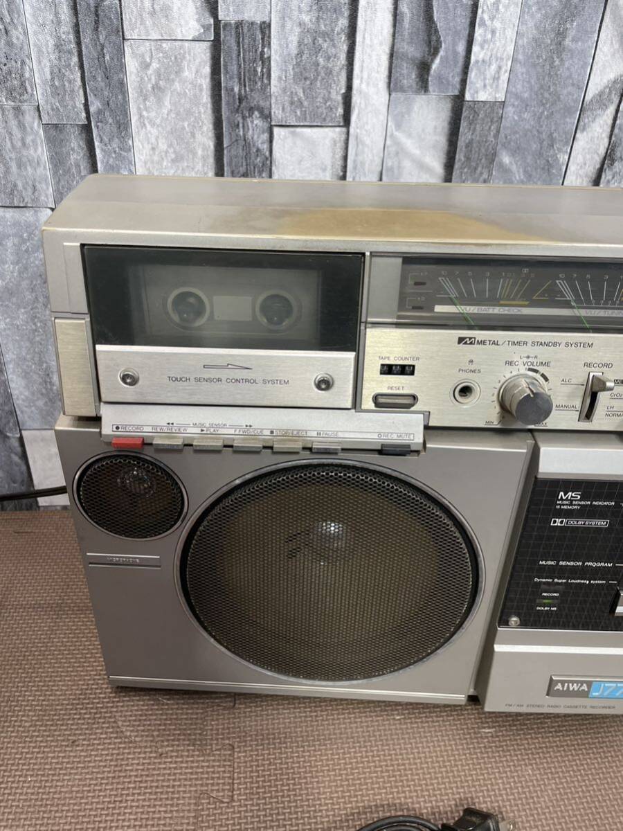 AIWA CS-J77 ラジオ FM AM 2BAND RADIO CASSETTE 中古品の画像2