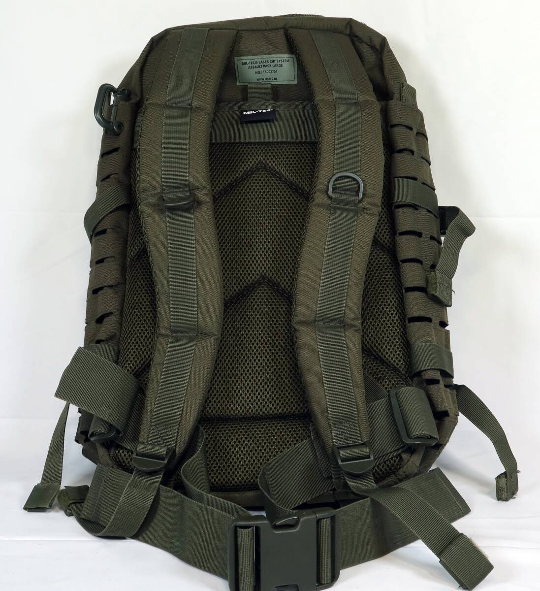 MIL-TEC バックパック US ASSAULT PACK レーザーカットループシステム搭載 LARGE 36L - OLIVE DRAB　 Dリング付き　　ミリタリー_画像3