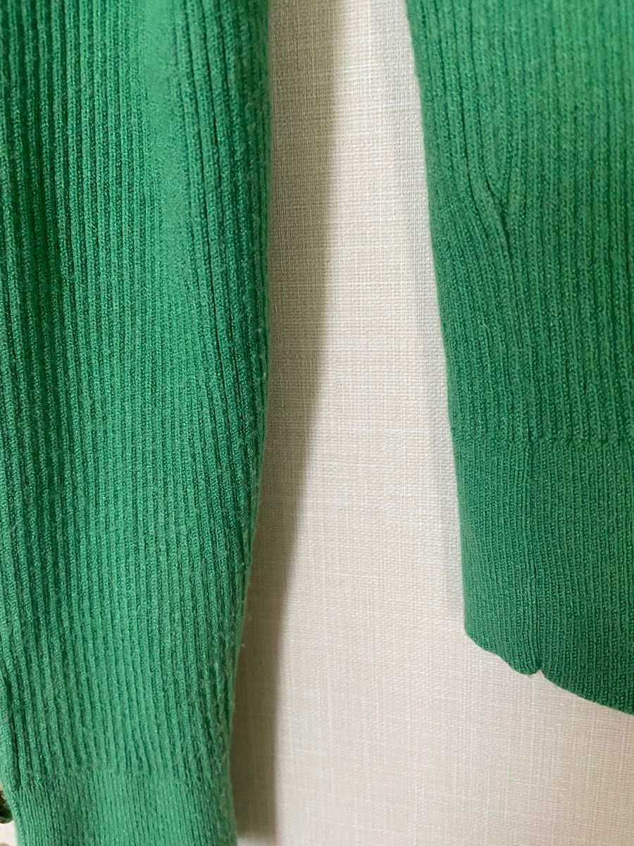 ジャスグリッティー　スカーフ付きリブニット　グリーン
