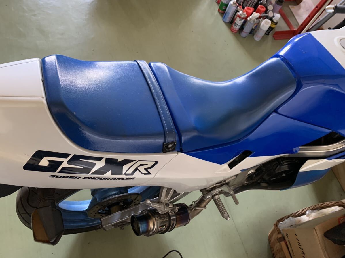 スズキ GSX-R400 GK71F 後期 室内保管で綺麗ですが書類なし cbr cbx vfr nsr fzr fz rz rzr gpz zxr rgの画像10