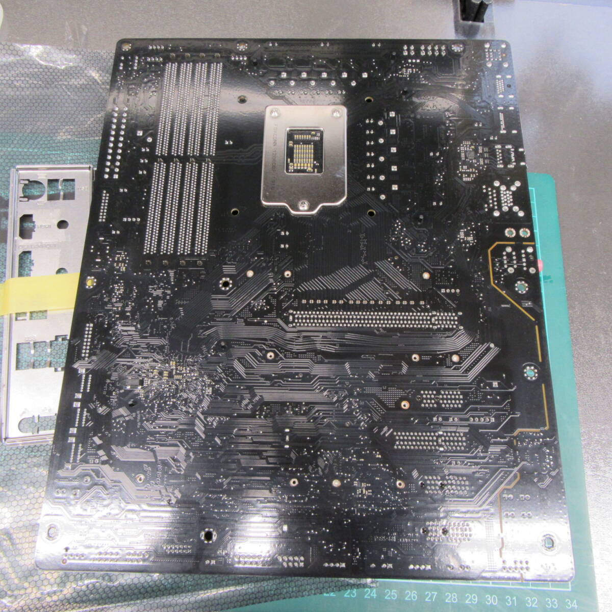 ジャンク ASROCK H570 Phantom Gaming 4 Intel 第10、第11世代Coreプロセッサー対応 ATX規格マザーボード LGA1200の画像4