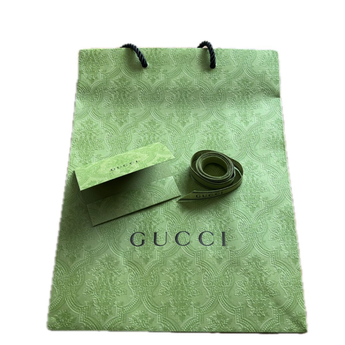 GUCCI新作長財布購入時の布貼化粧箱。ポーチ状の袋、紙袋、リボン、明細入れのセットです！