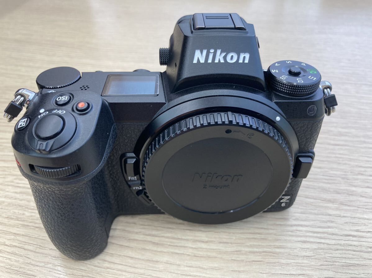 Nikon Z6 kit 本体　付属品すべて付き　ほぼ未使用　保管品_画像7