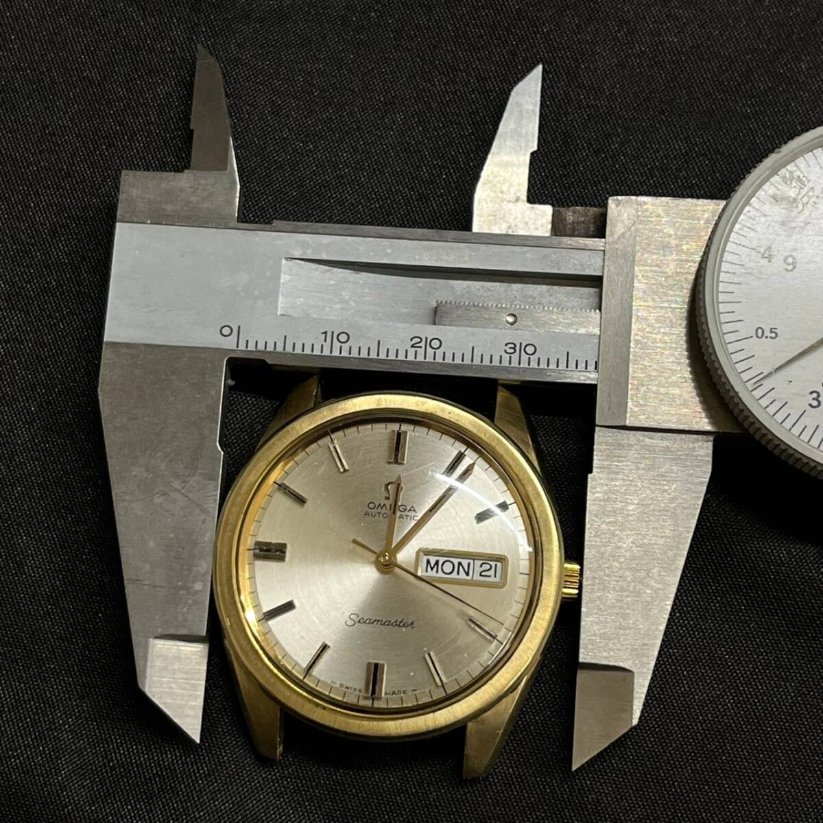CCK055K OMEGA オメガ Seamaster シーマスター デイデイト ゴールドカラー 自動巻 メンズ腕時計の画像6