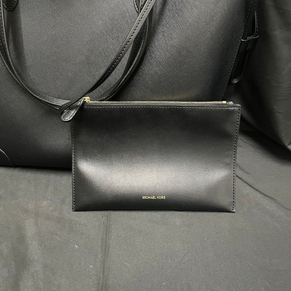 BCK019T MICHAEL KORS マイケルコース トートバッグ 肩掛けバッグ ゴールド金具 スタッズ ブラック 通勤バッグ レディース 鞄_画像10