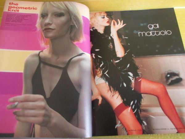 洋雑誌) i-D magazine No.169 October 1997 audrey Juergen Teller Terry Richardson Parappa The Rapper fashion mode culture designの画像4