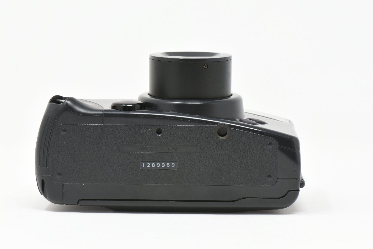 Released in 1991 / OLYMPUS IZM 220 PANORAMA ZOOM Compact 35mm Film Camera　※動作確認済み、現状渡し_画像5