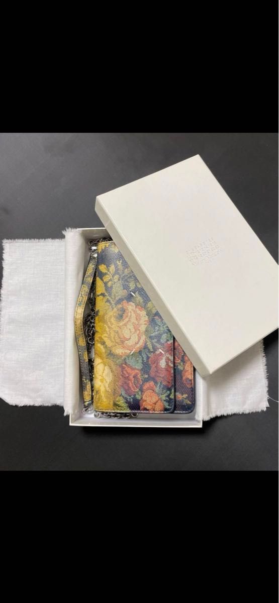 Maison Margiela /花柄 チェーンウォレット ショルダーバッグ Maison Margiela /花柄 チェーンウォレット ショルダーバッグ