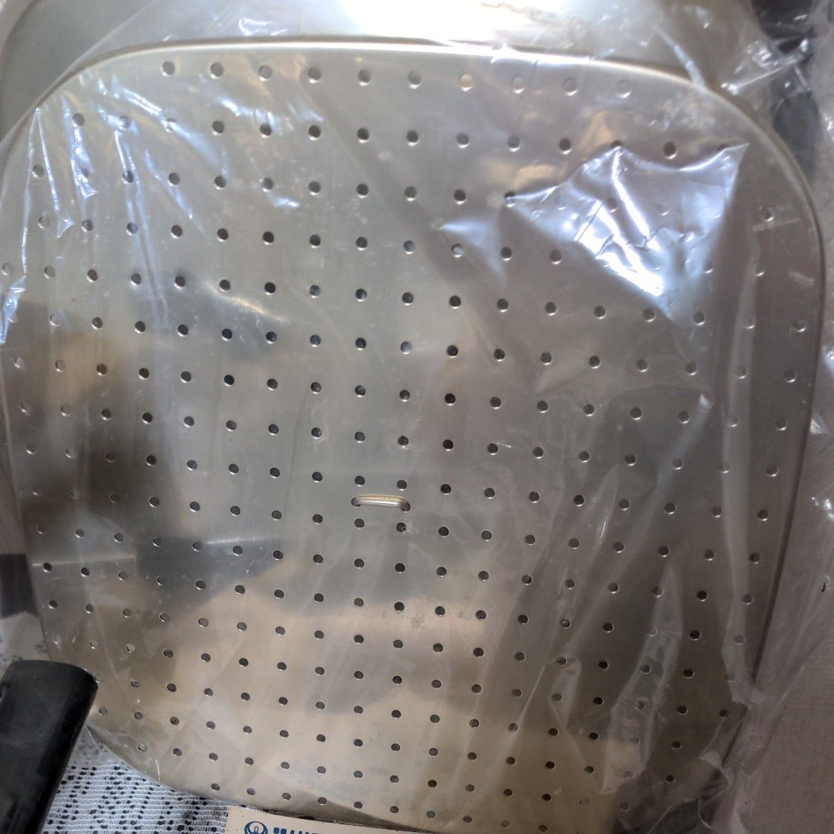 日本アルミ・ツルマル印のシュウ酸アルマイト角型蒸し器　セイロ一段　蒸し量1.3Kg  0.9升　未使用品　説明書付き 調理器具 