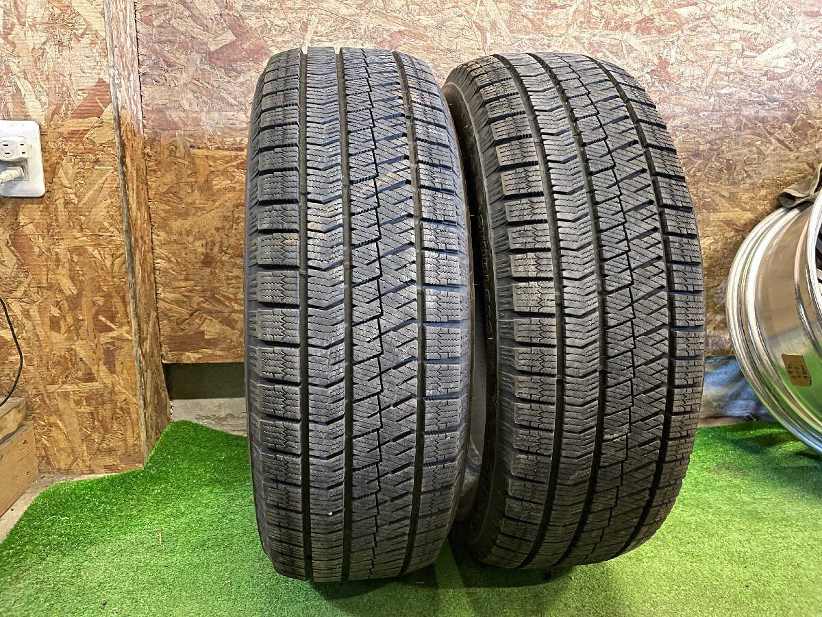 225/60R17 BRIDGESTONE BLIZZAK VRX2 2021年製 バリ山 スタッドレスタイヤ 2本セット Kの画像1