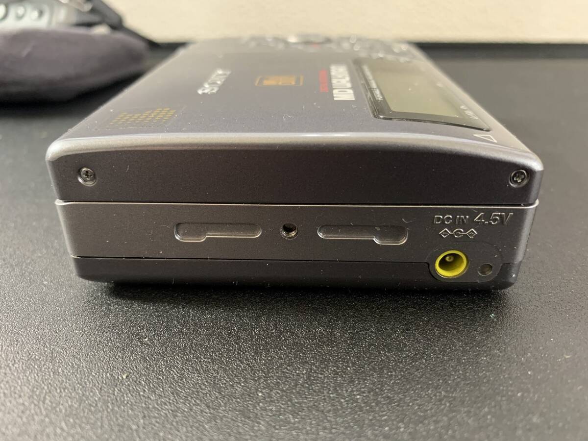 SONY　ソニー　MZ-R3　MD WALKMAN　MDウォークマン　MDプレーヤー　ポータブルプレーヤー　ケース付き_画像8