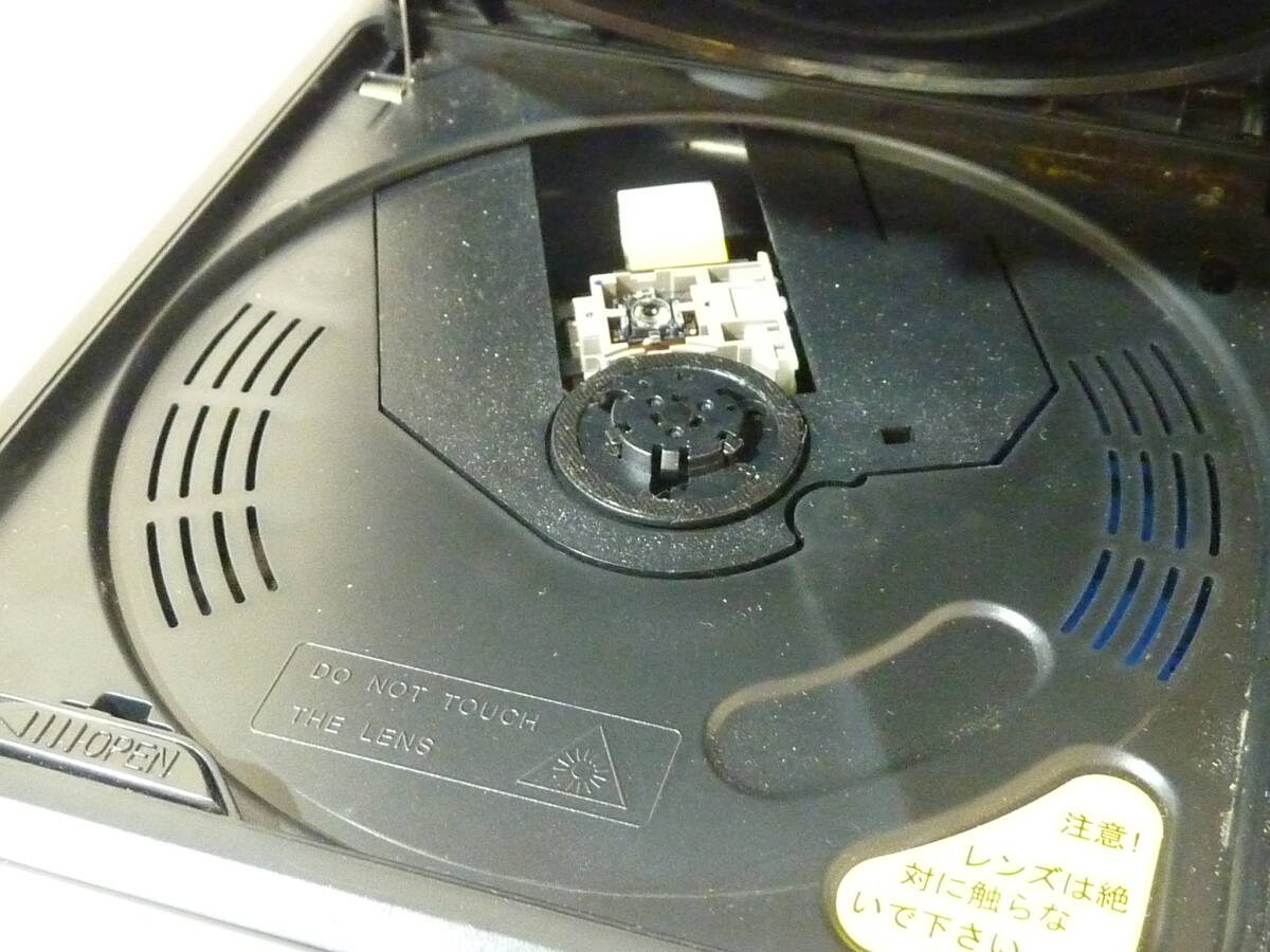 SELLING ポータブルDVDプレーヤー SE70S セリング ジャンク品扱い 激安 爆安 1円スタートの画像4