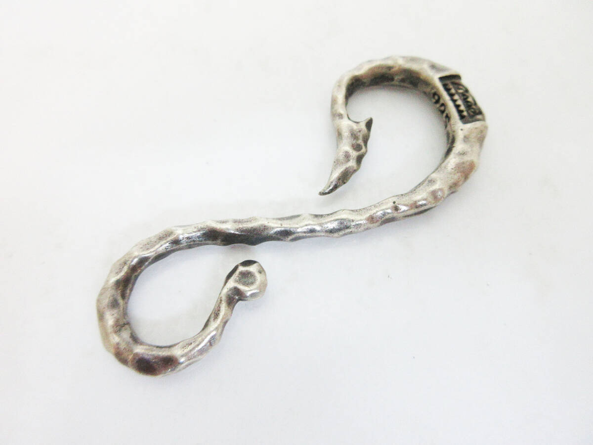 N8227【シルバー アクセ】saad サード★総重量 13.2g★シルバー SILVER 925★ネックレストップ キーホルダー アクセサリー★中古★_画像3