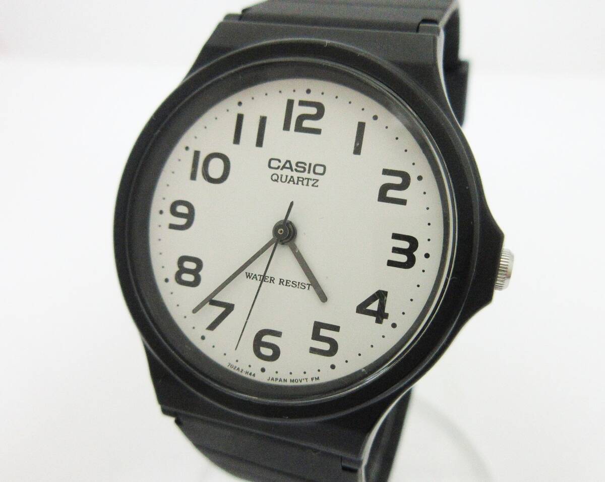 KS931【メンズ腕時計】カシオ CASIO MQ-24★アナログ3針★ラウンド 白文字盤★クォーツ腕時計★動作品★_画像1
