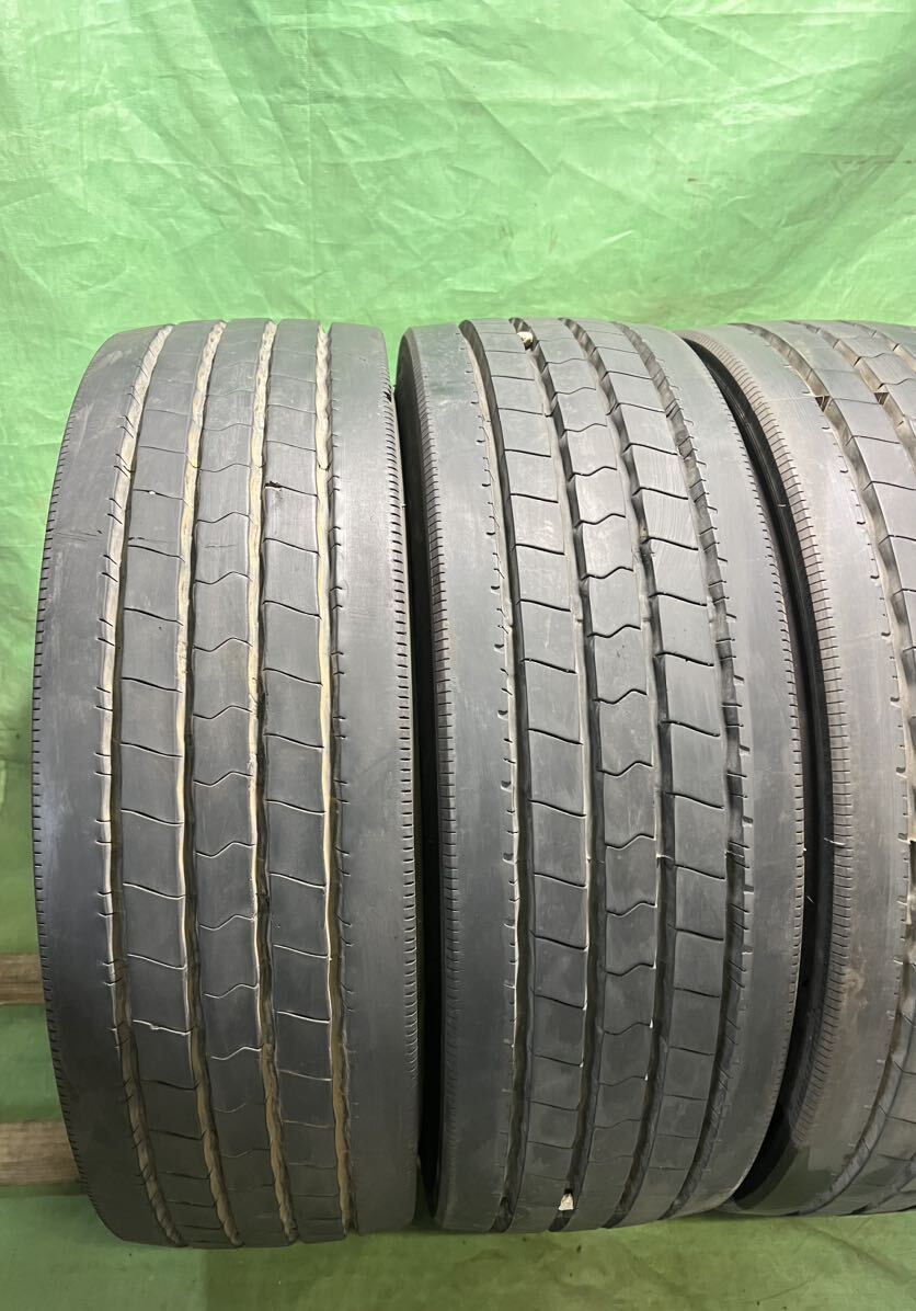 215/70R17.5 123/121J DUNLOP DECTES SP122 夏タイヤ4本　送料無料_画像5