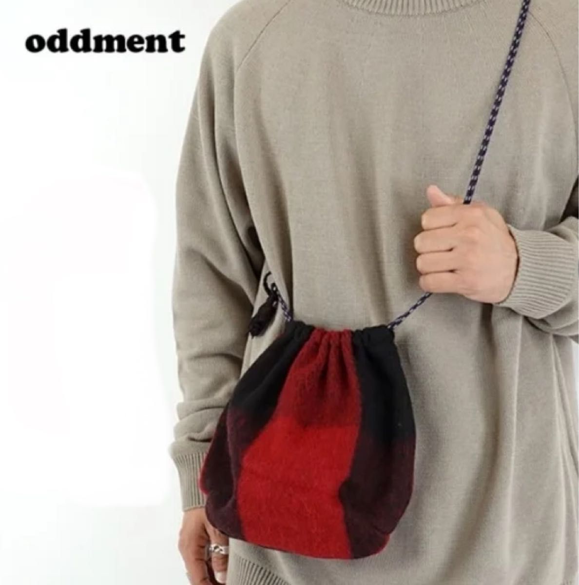 oddment オッドメント　ショルダーポーチ