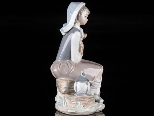 【流】リヤドロ LLADRO フィギリン「GIRL with LANTERN」 陶人形 高22cm ZTR399_画像3