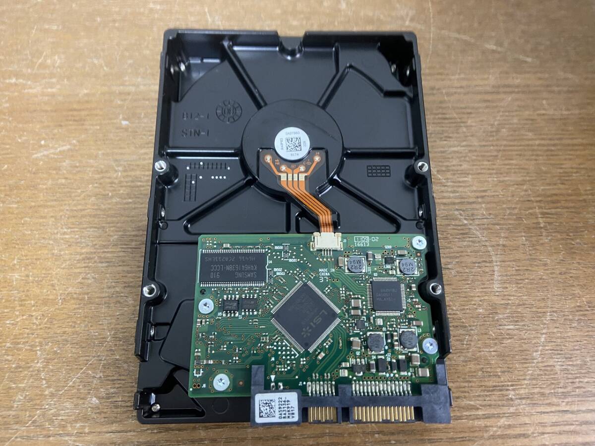 13036★HITACHI 日立 HCS5C3225SLA380 SATA 250GB 精密機器_画像2