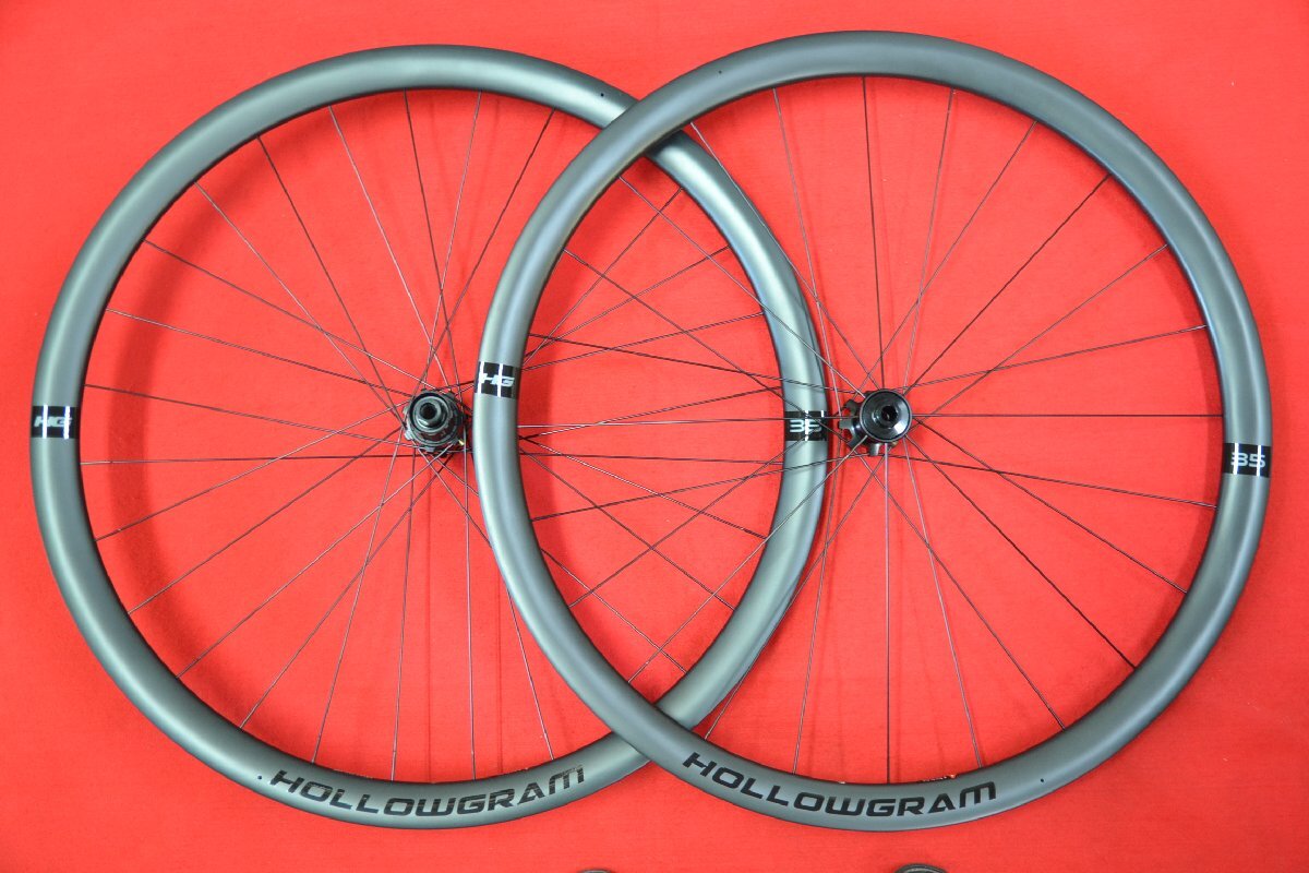 新品★CANNONDALE◆HOLLOWGRAM 35 CARBON DISK★キャノンデール★ホログラム 35 カーボンクリンチャー★ディスク★シマノ用★700C★ s2の画像1