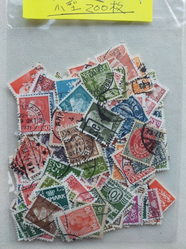 【知】外国切手 デンマーク小型５００枚＋2s/s 記念主体(済) 大量 おまとめ お家で過ごそう 切手を楽しもう /2659の画像4