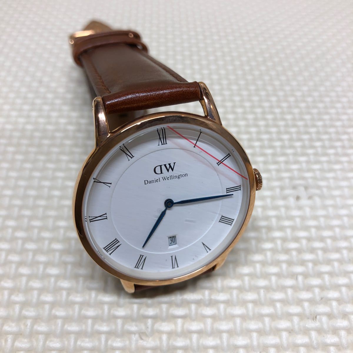 新品に近い。ダニエル・ウェリントン] 腕時計 Dapper St Mawes DW00100083 ブラウン送料無料。_画像1