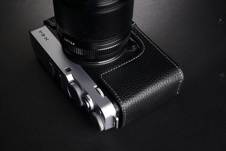 新品 本革 富士フイルム FUJIFILM XE4/X-E4 用カメラケース ブラック_画像1