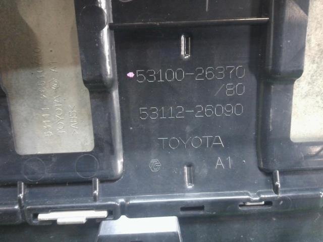 トヨタ ハイエース ロングDX GL KDH206V 純正 ラジエーター グリル フロントグリル メッキ 53100-26370 取付割れ1ヶ 擦り傷 飛石傷_画像6