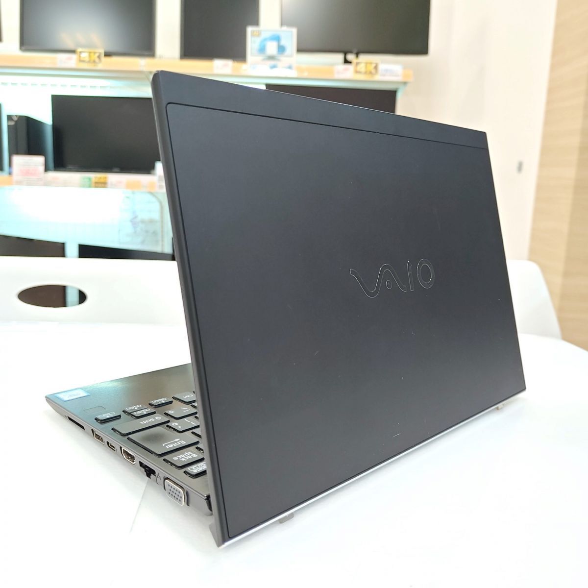 PC堂 1円 【ジャンク】 SONY VAIO VJPJ11C12N Core i5-8265U メモリ8GB 12.5インチ T009920【訳アリ】_画像3