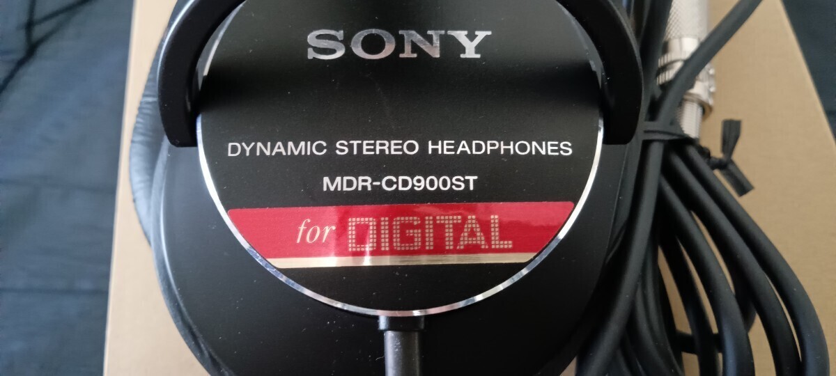 SONY★ MDR-CD900ST★YAXIイヤーパッド青、赤、新品未開封品★中古美品_画像1