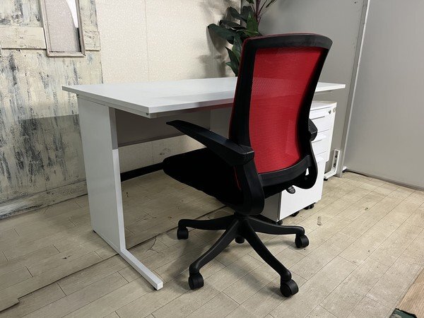 § красивый [ Inoue сейф LFD-127 стол ширина 1200× глубина 700× высота 700mm белый 3 уровень Wagon LCW-3 тумбочка с ящиками офис стул LCW-3 красный ]M04044